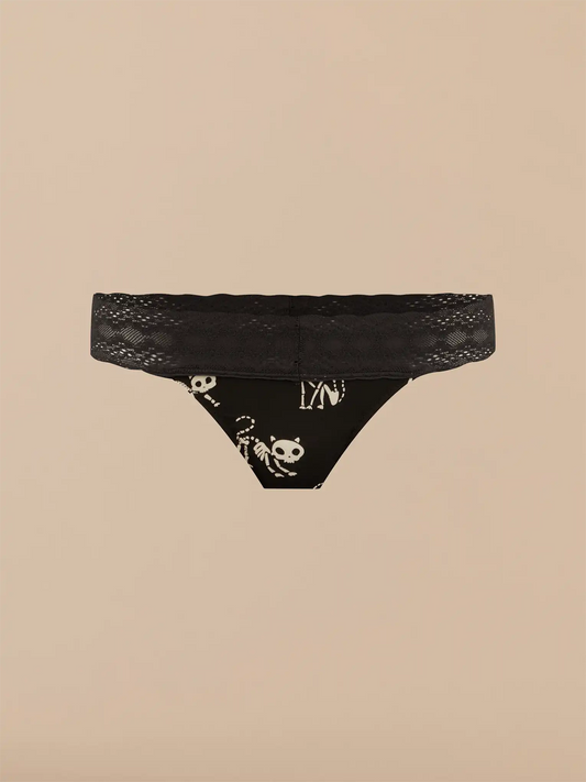 FeelFree Lace Low-Rise Thong | Skelecats